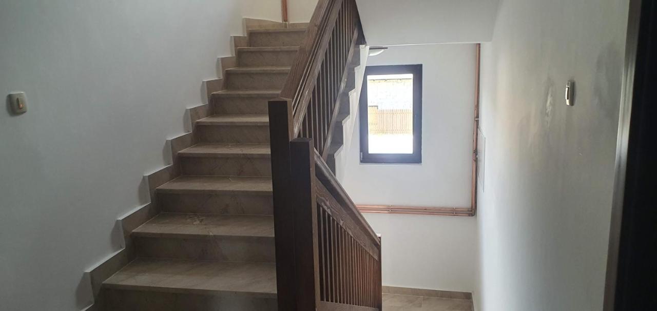 קולאסין Apartmani Aleksandra מראה חיצוני תמונה