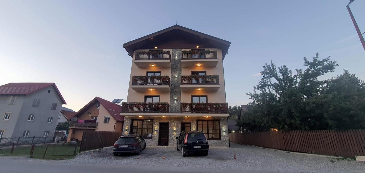 קולאסין Apartmani Aleksandra מראה חיצוני תמונה